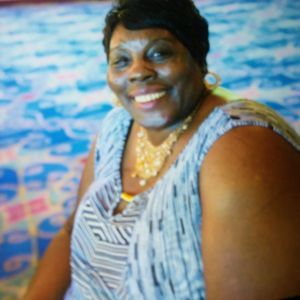 Meet your Posher, Iris